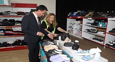 Sosyal market açıldı