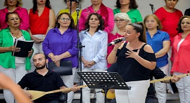 Kültür ve sanatla iç içe Bayraklı