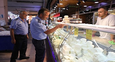 Pazar esnafına etiket uyarısı