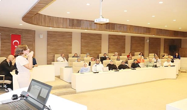 Batman ve Gaziantep'te yaratıcı drama yöntemi ile sağlık atölyeleri düzenlendi