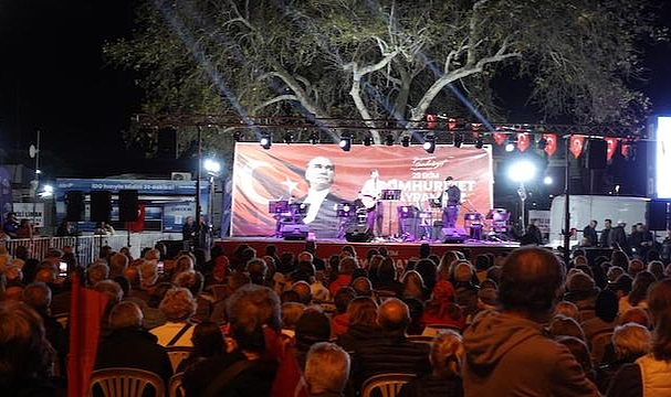 “Cumhuriyet Her Yerde” bayram coşkusunu doruğa çıkardı