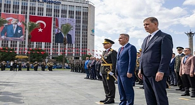 İzmir’de Cumhuriyet Bayramı kutlamaları başladı