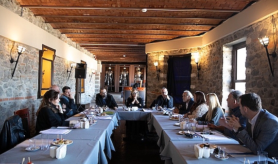 İzmir Şehir Tiyatroları Danışma Kurulu toplandı