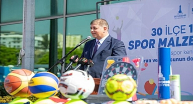 İzmir Büyükşehir öğrencinin yanında