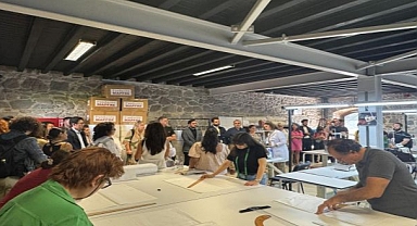 İzmir’in istihdam üssü 2025’te “fabrika” gibi çalıştı