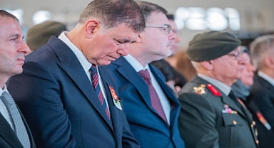 İzmir’in şehitleri Fethi Sekin ve Musa Can unutulmadı