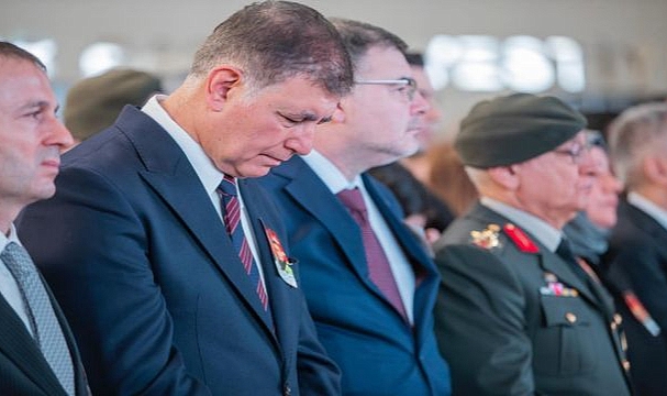 İzmir’in şehitleri Fethi Sekin ve Musa Can unutulmadı