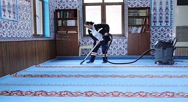 Bayraklı Ramazan’a Hazır