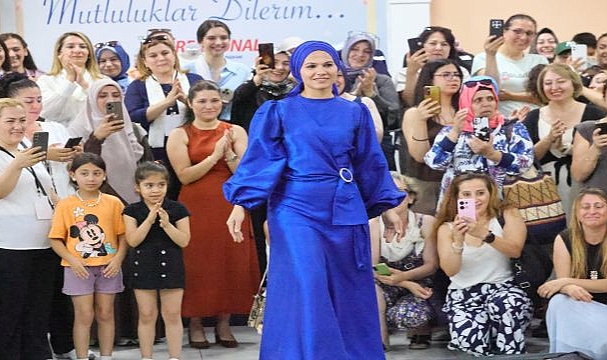 Bayraklı’nın üreten kadınları eserlerini sergiledi
