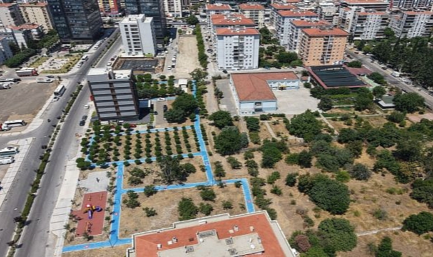 Bayraklı’ya Yeni Park Ve Otopark